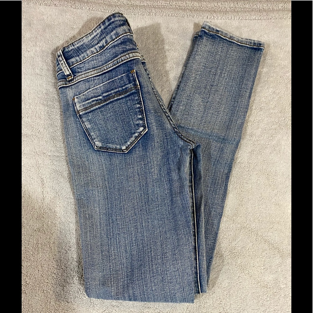 💐 Contraband woman’s Skinny Jeans Size 3 - Picture 2 of 6